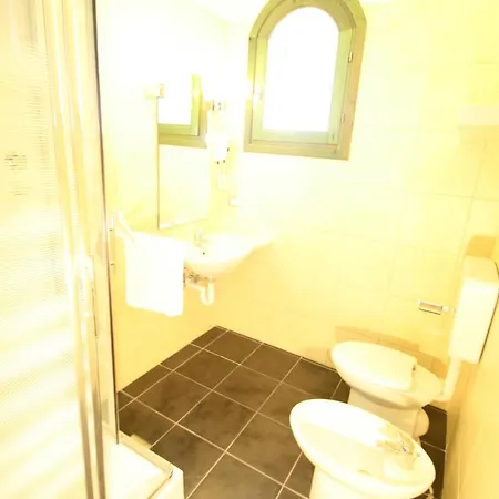 Апартаменти Albaluisa