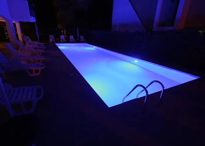 Albaluisa Апартаменты *