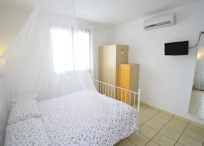 Albaluisa * Бибионе