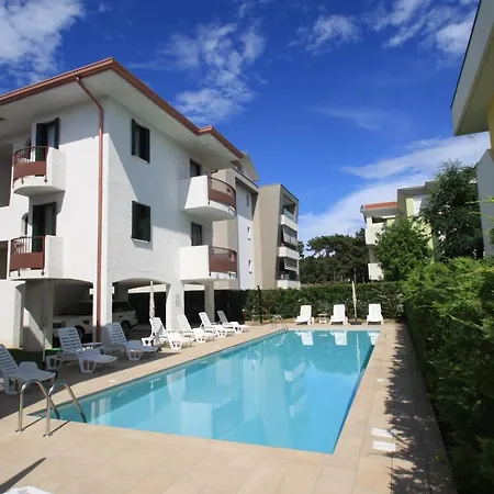 Albaluisa Appartement *