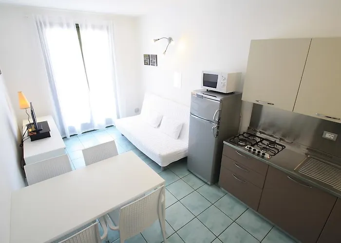 Albaluisa Appartement *