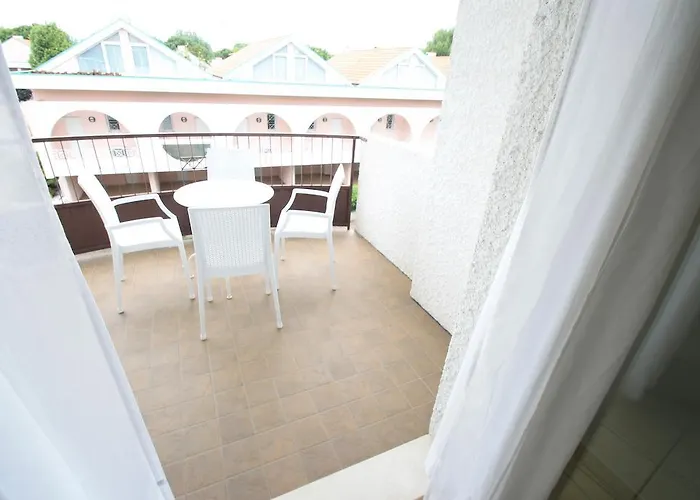 Albaluisa Appartement *