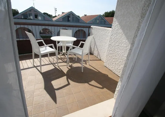 Albaluisa Appartement *